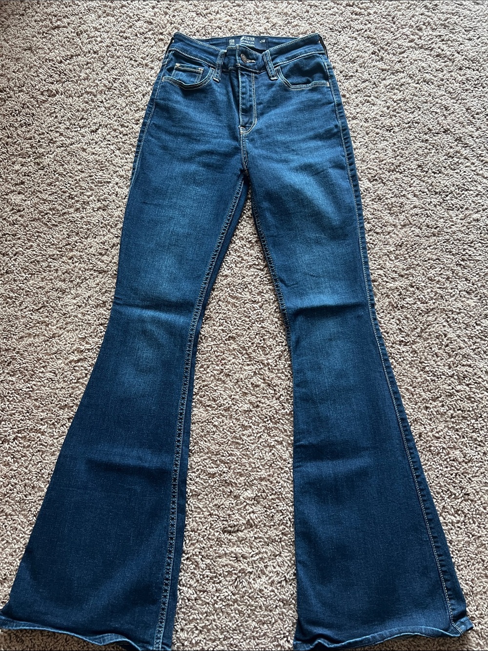 Hollister Dark Blue High-Rise Stretch Flare Jeans 00R w24R Like New